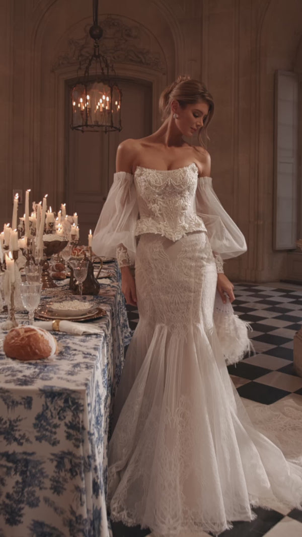 Falda Thea de corte sirena en vídeo