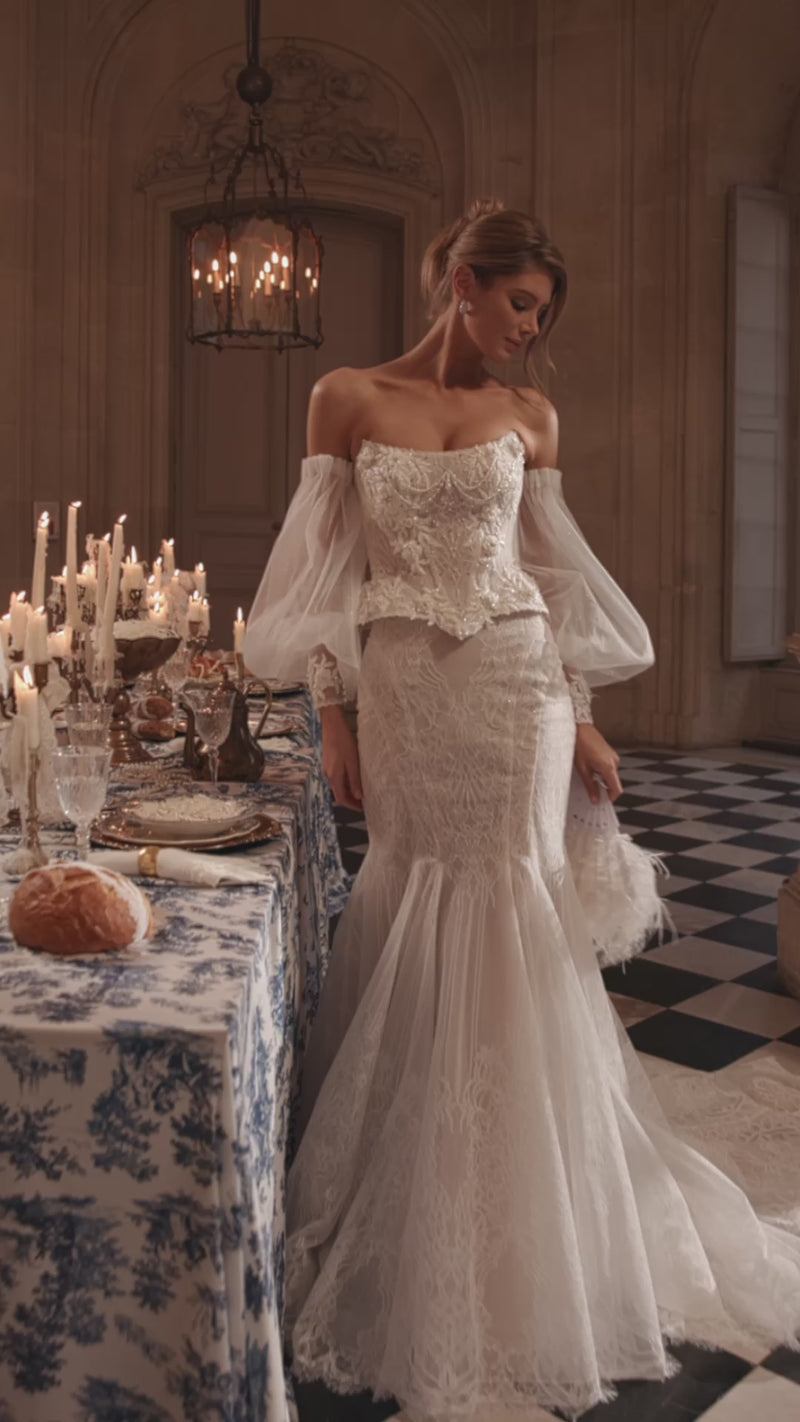 Falda Thea de corte sirena en vídeo